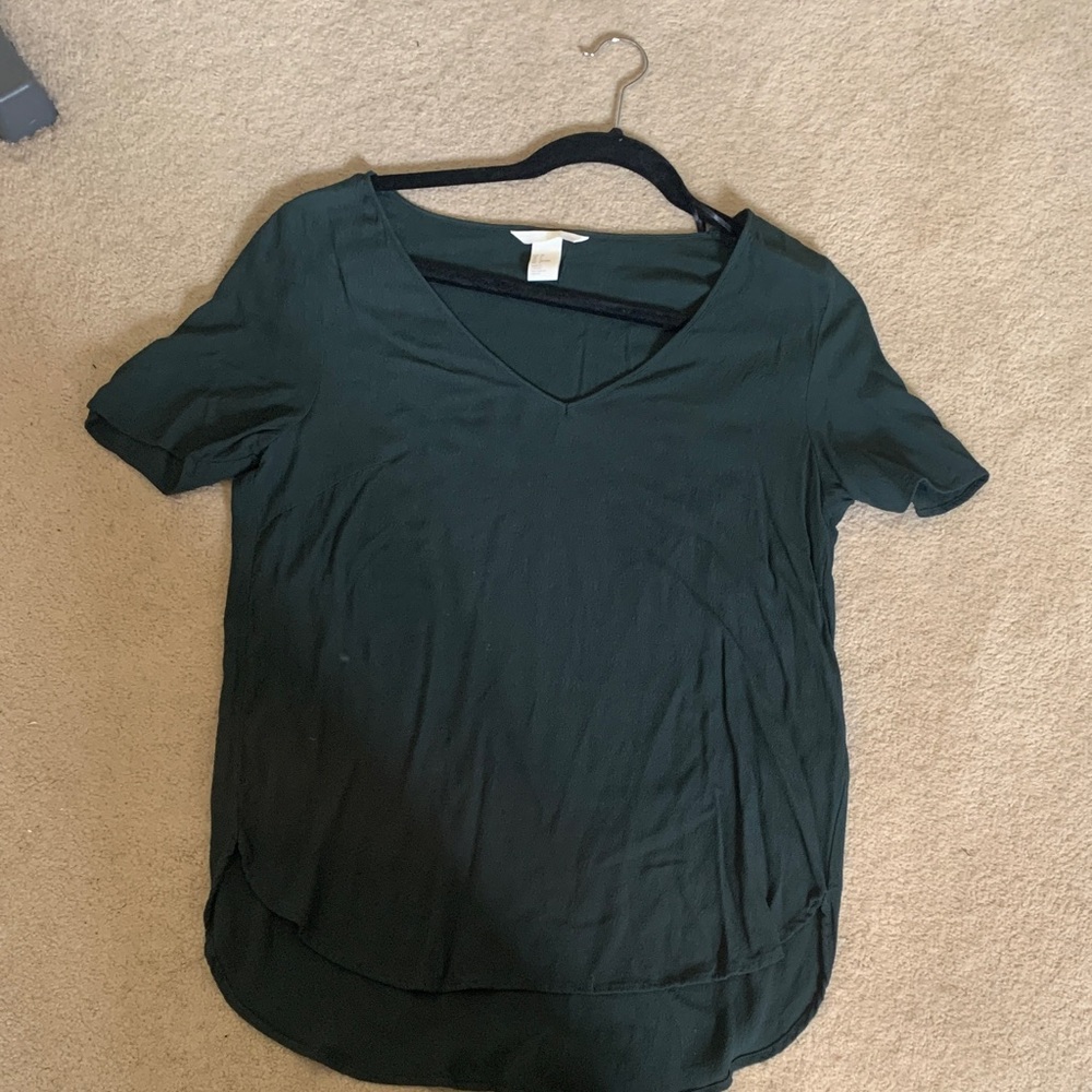H&M Deep Green V-Neck Short Sleeve Tee